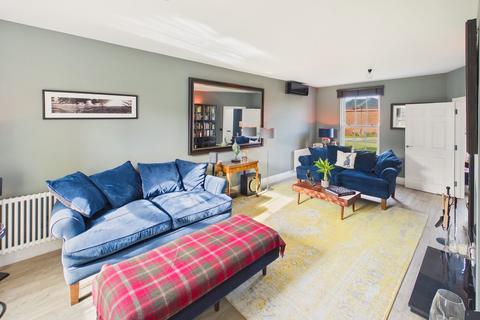 undefined, Maple Crescent, Loddon
