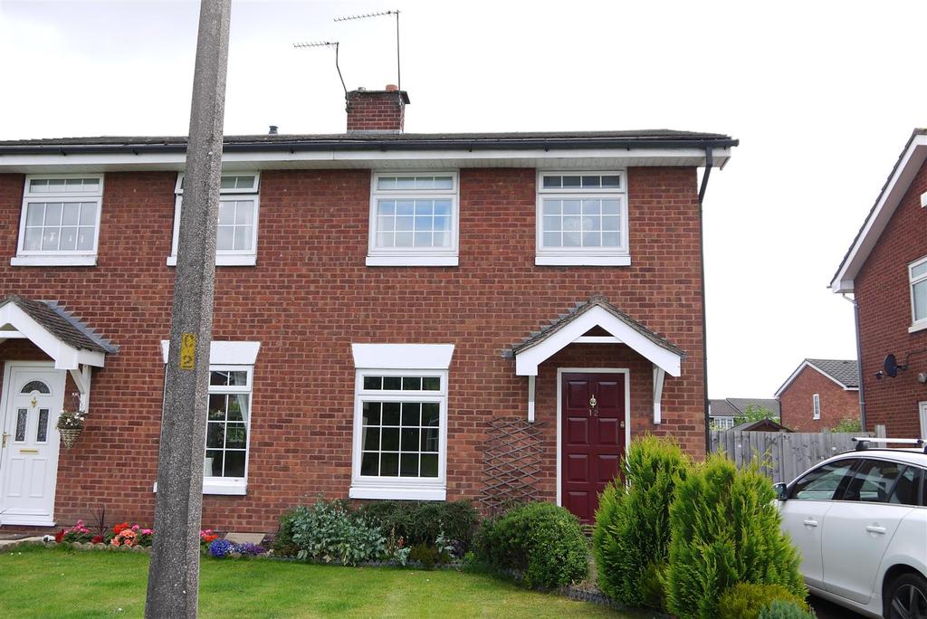 St. Lawrence Way, Gnosall, Stafford 3 bed detached house £650 pcm (£