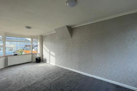3 bedroom semi-detached house to rent, Derrydown Road, Birmingham, B42