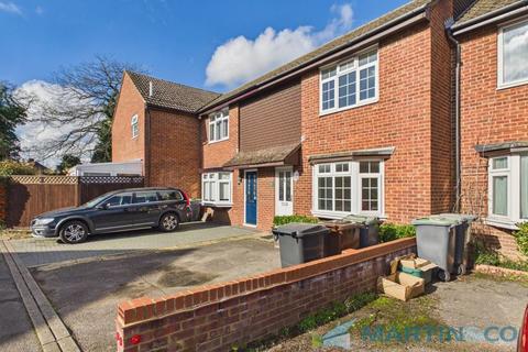 1 bedroom terraced house to rent, Springwell Road, Tonbridge TN9