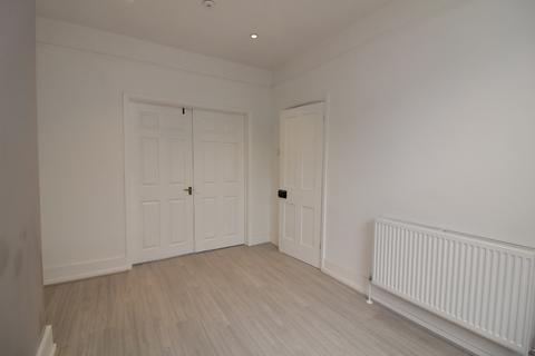 3 bedroom terraced house to rent, Crown Road, Portslade BN41