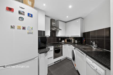undefined, High Street, Feltham