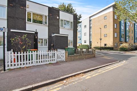 undefined, Melbourne Road, East Ham, London, E6