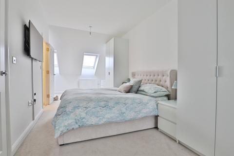 3 bedroom townhouse for sale, Philippa Court, Bearwood, Bournemouth