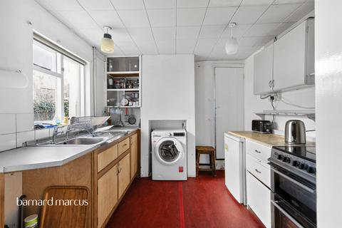 3 bedroom character property for sale, Upper Bridge Road, Redhill