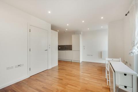 undefined, Azalea Drive, Swanley BR8