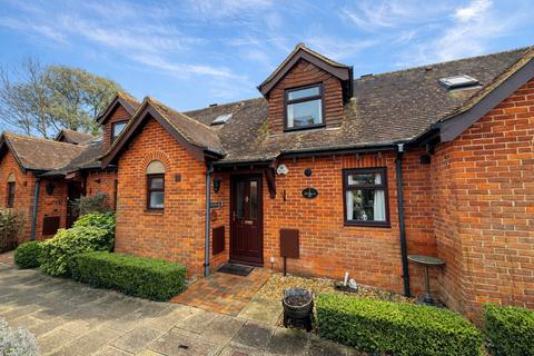 undefined, Court Cottages, Lymington SO41