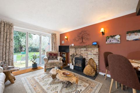 undefined, Court Cottages, Lymington SO41