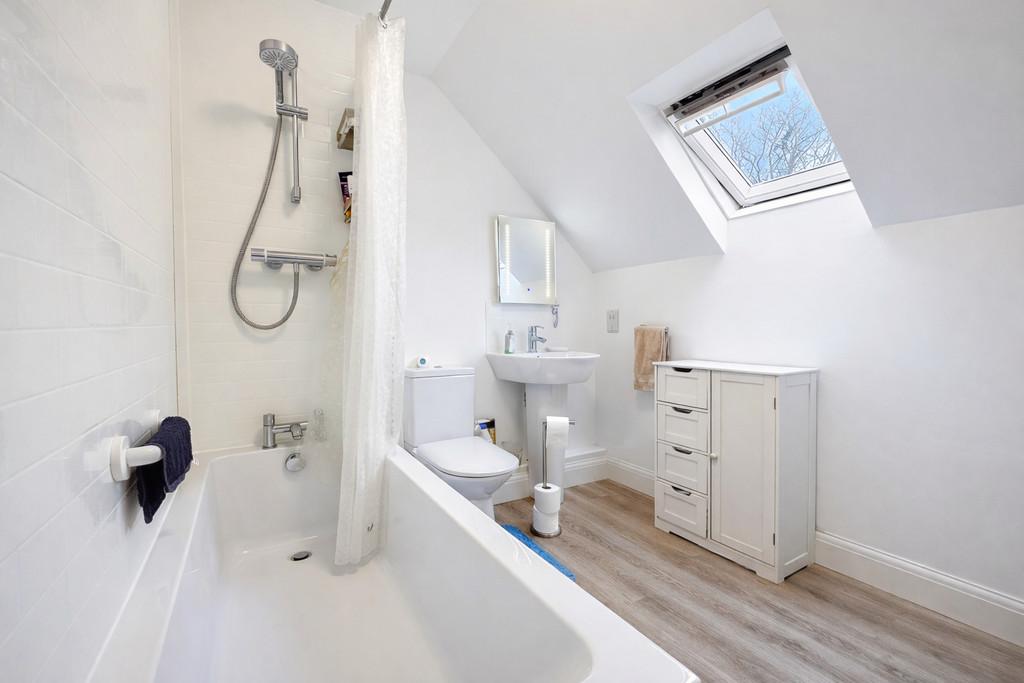 7 CC - Ensuite