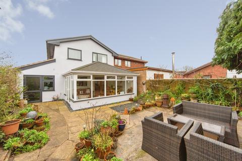 3 bedroom semi-detached house for sale, School Lane, Elton, Chester