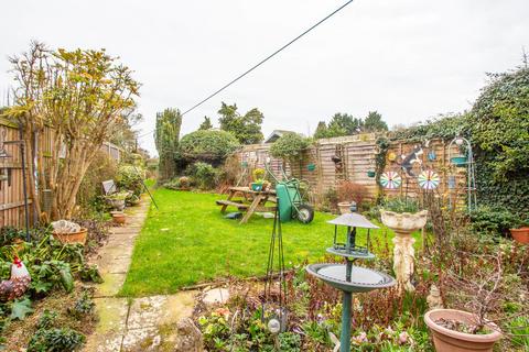 undefined, St. Marys Avenue, Rushden NN10