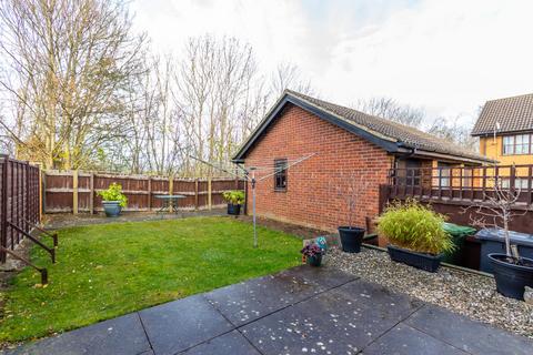undefined, Chatsworth Drive, Wellingborough NN8