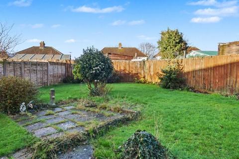 2 bedroom semi-detached bungalow for sale, Ballater Close, Ipswich, Suffolk