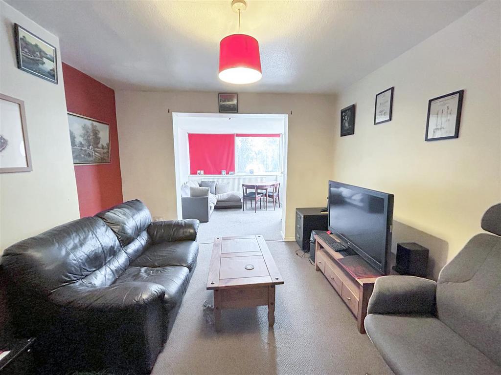 Sitting room .jpg