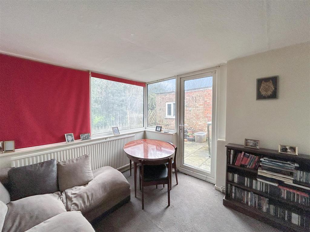 Garden room.jpg