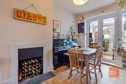 2 bedroom terraced house for sale, Topsham