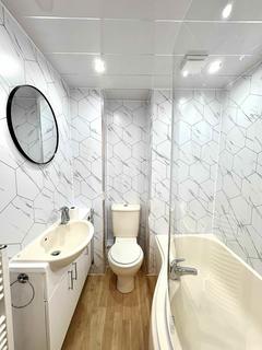 2 bedroom apartment to rent, 21 Boyd Street, Crosshill