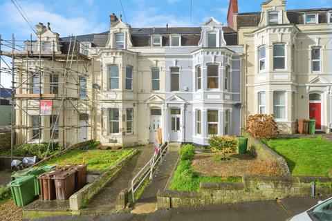 Wilderness Road, Plymouth