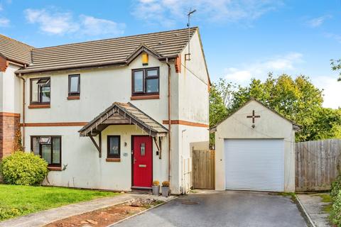 3 bedroom semi-detached house for sale, Nightingale Close, Torquay