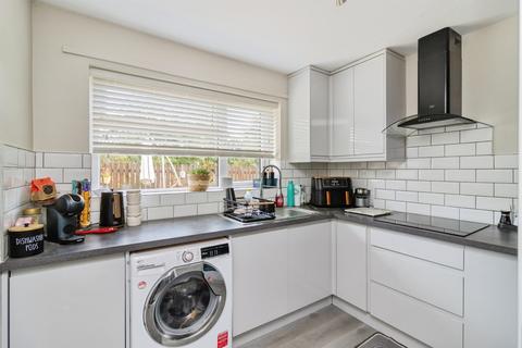 3 bedroom semi-detached house for sale, Nightingale Close, Torquay