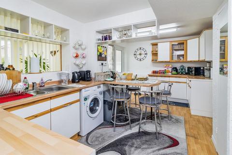undefined, Baccara Grove, Bletchley, MILTON KEYNES