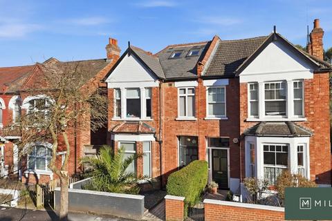 7 bedroom semi-detached house to rent, Cranhurst Road, London NW2