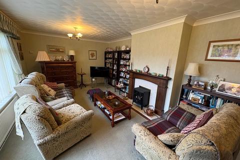3 bedroom detached house for sale, Station Road, Surfleet
