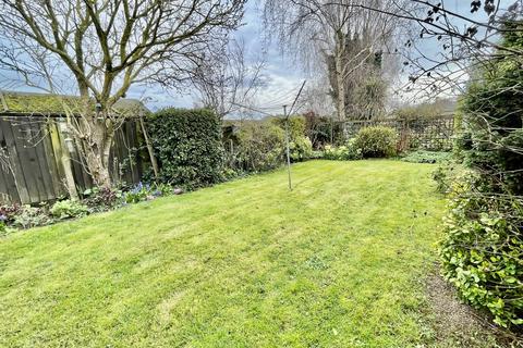 3 bedroom detached house for sale, Station Road, Surfleet