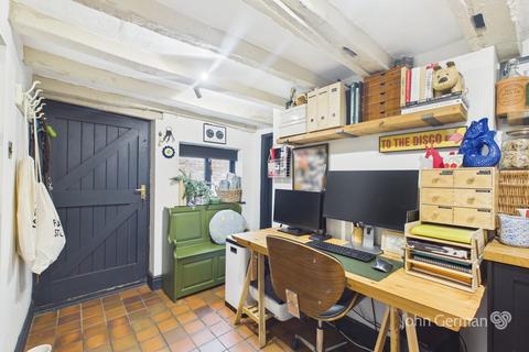 3 bedroom cottage for sale, Main Street, Barton-under-Needwood