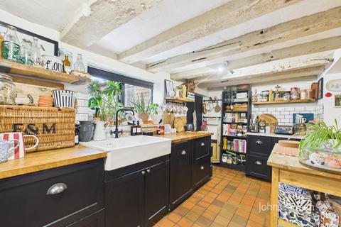 3 bedroom cottage for sale, Main Street, Barton-under-Needwood