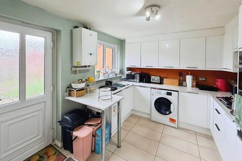 undefined, Topliss Way, Middleton