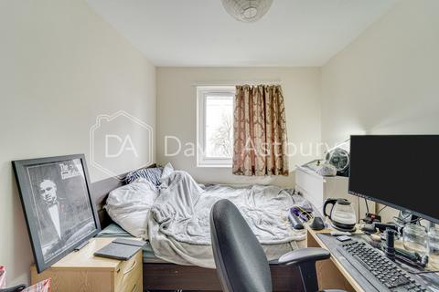 3 bedroom maisonette to rent, Hobbs Place Estate, Islington, London