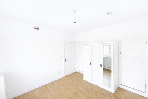 undefined, Uxbridge Road, Southall UB1