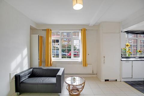 undefined, Purbrook Estate, Tower Bridge Road