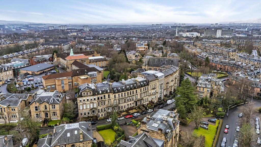 61-web-or-mls-7 Dundonald Road Basement Flat 51 -