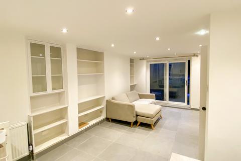 1 bedroom apartment to rent, Trinity Road, London