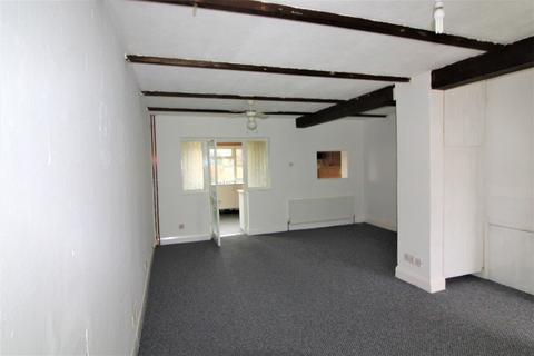 3 bedroom semi-detached house for sale, Findhorn Avenue, Hayes