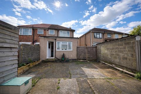 undefined, Findhorn Avenue, Hayes