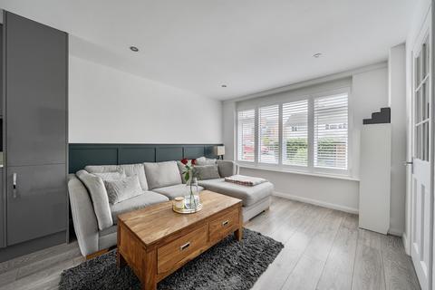 undefined, Bonners Close, Surrey GU22