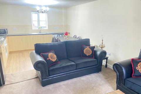 2 bedroom apartment to rent, Weavers Court, Preston New Road