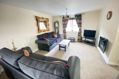 2 bed flat/apartment for rent in Weavers Court, Preston New Road