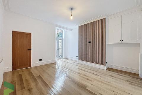 3 bedroom terraced house for sale, Avondale Road, Darwen