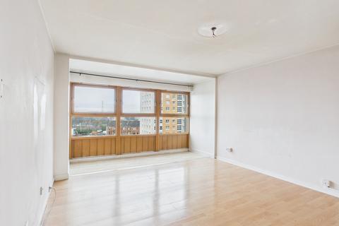 2 bedroom flat for sale, Overtoun Court, Clydebank G81