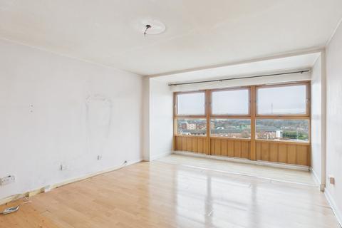 2 bedroom flat for sale, Overtoun Court, Clydebank G81