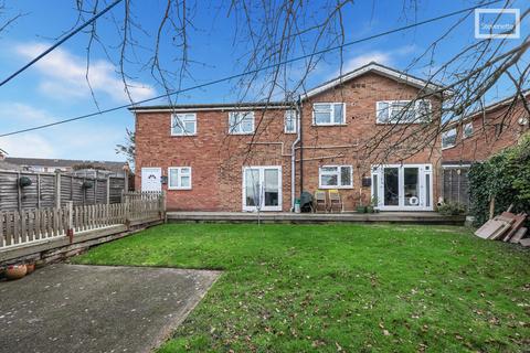 2 bedroom maisonette for sale, Thorn Hill, North Weald