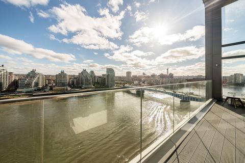 2 bedroom flat to rent, Central Avenue, London SW6