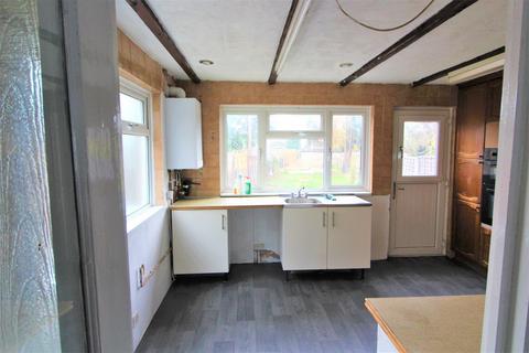 3 bedroom semi-detached house for sale, Findhorn Avenue, Hayes