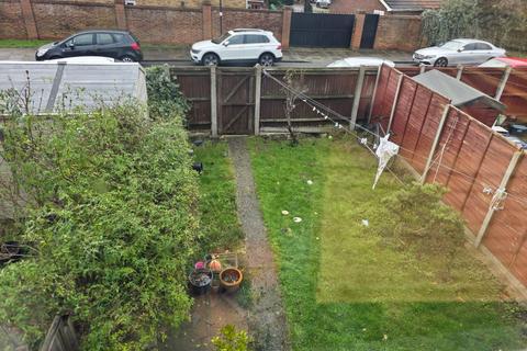 Farman Grove, Northolt, UB5 6HA