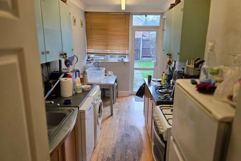 3 bedroom terraced house for sale, Farman Grove, Northolt, UB5 6HA