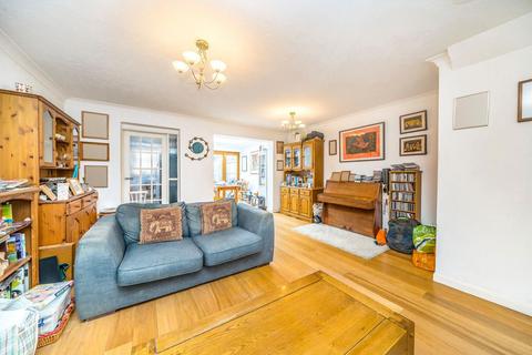 3 bedroom terraced house for sale, School Road, Hampton TW12